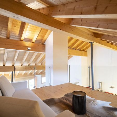 Apartament Chasa Capricornin Scuol Zewnętrze zdjęcie